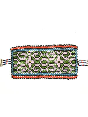 bead-bracelet-amazonian-motif-cereminial-art-peru-size_