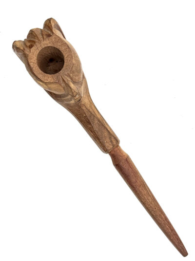 pipe-chonta-wood-claw-sculpted