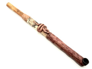 pipe-snake-wood-and-clay