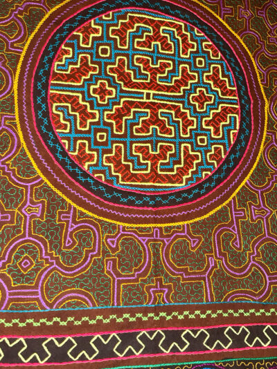shipibo-konibo-alpaca-shawl-detailed-hand-embroided-peru-dim-65x160cm(1) shipibo-konibo-alpaca-shawl-detailed-hand-embroided-peru