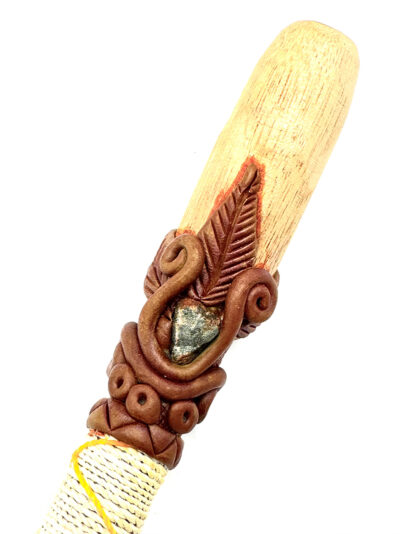 tepi-kambo-frog-with-crystal-eyes-and-polished-stone-length-31cm tepi-kambo-frog-with-crystal-eyes-and-polished-stone