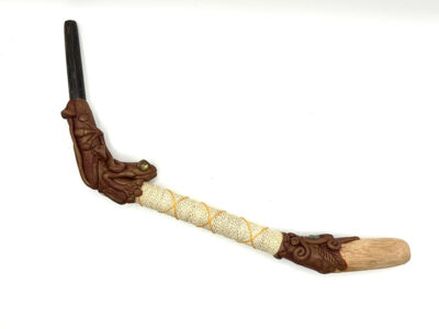 tepi-kambo-frog-with-crystal-eyes-and-polished-stone-length-31cm(1) tepi-kambo-frog-with-crystal-eyes-and-polished-stone